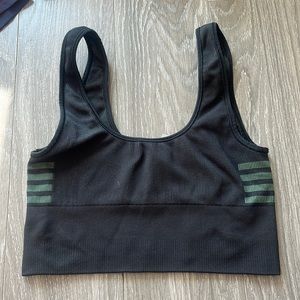 outdoor voices seamless logo sports bra